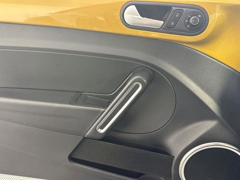 Used 2016 Volkswagen Beetle 1.8T Dune image 19