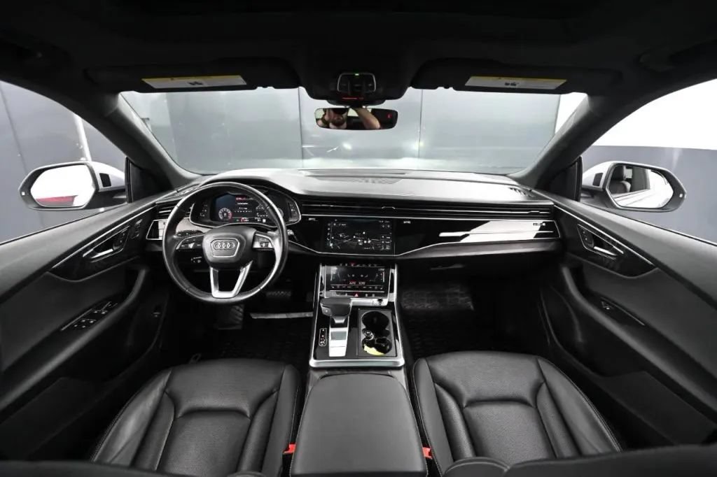 Used 2019 Audi Q8 Prestige AWD/4WD image 18
