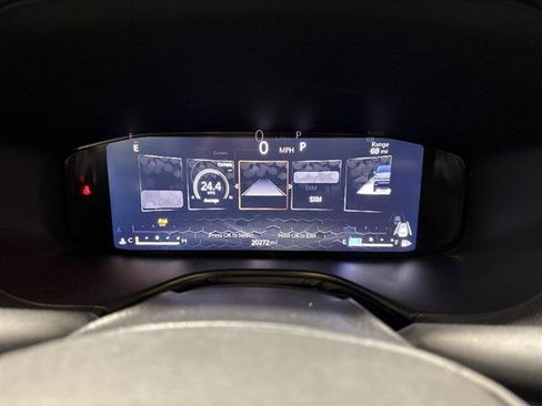 Used 2023 Jeep Compass Trailhawk w/ Trailhawk Elite Group image 9