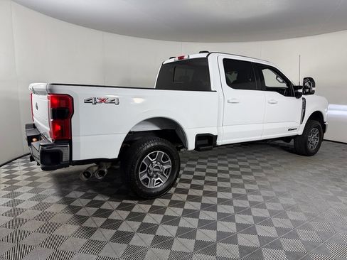 Used 2024 Ford F250 Lariat AWD/4WD image 5