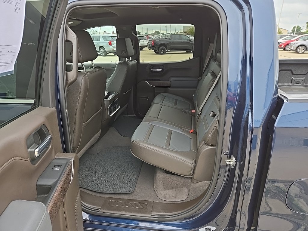 Used 2022 GMC Sierra 1500 Denali w/ Driver Alert Package II AWD/4WD image 14