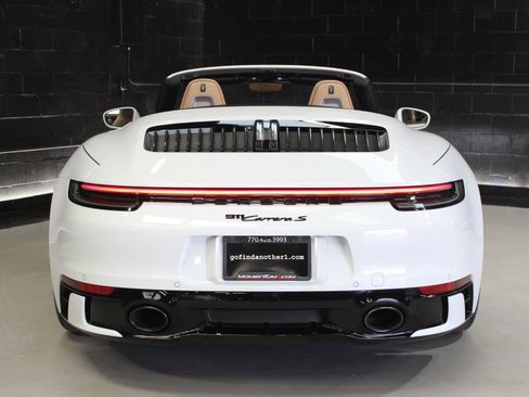 Used 2022 Porsche 911 Carrera S image 25