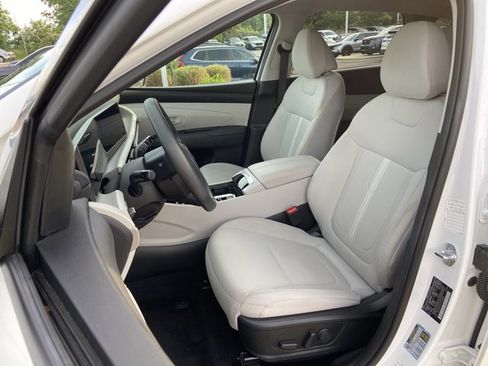Used 2025 Hyundai Tucson SEL AWD/4WD image 22
