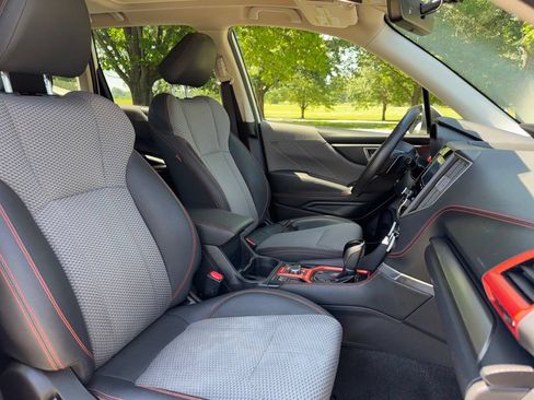 Used 2020 Subaru Forester Sport AWD/4WD image 32