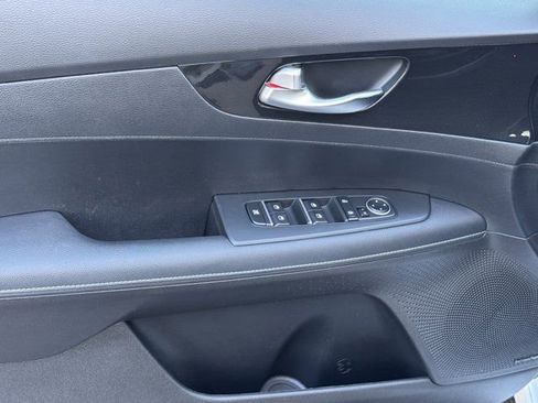 Used 2023 Kia Forte GT-Line w/ GT-Line Premium Package image 21