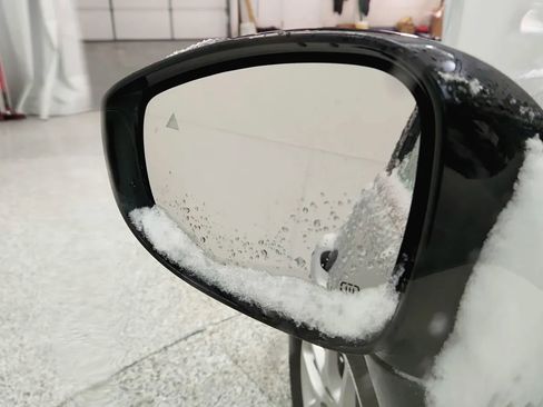 Used 2024 Chrysler Pacifica Touring-L image 24