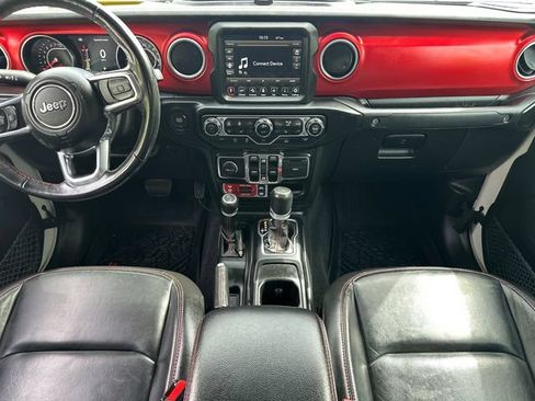 Used 2021 Jeep Gladiator Rubicon AWD/4WD image 18