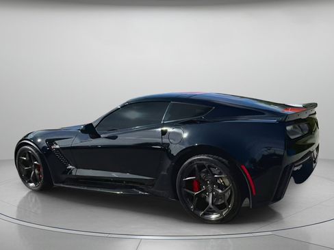Used 2017 Chevrolet Corvette Z06 w/ Chrome Badge Package image 19