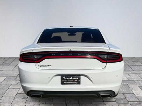 Used 2019 Dodge Charger SXT w/ Leather Interior Group image 6