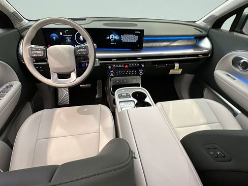 New 2026 Hyundai Ioniq 9 Calligraphy image 19