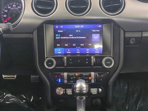 Used 2022 Ford Mustang Premium RWD image 15
