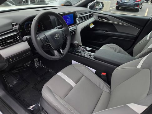 Certified 2026 Toyota Camry SE FWD image 8
