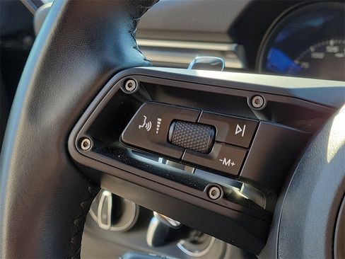 Certified 2024 Porsche Macan image 35