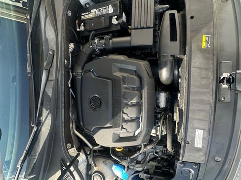 Used 2018 Volkswagen Passat 2.0T SE image 31