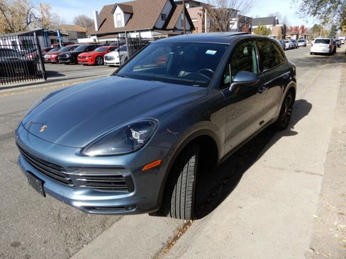 Used 2019 Porsche Cayenne AWD/4WD image 8