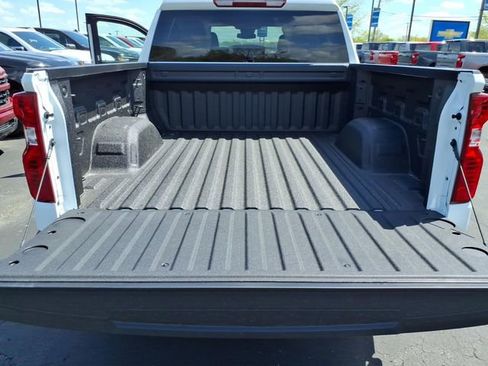 New 2026 Chevrolet Silverado 1500 W/T w/ WT Value Package AWD/4WD image 9