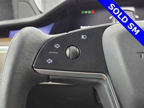 Used 2023 Tesla Model X image 38