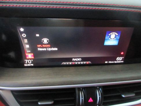 Used 2019 Alfa Romeo Stelvio Ti AWD/4WD image 63