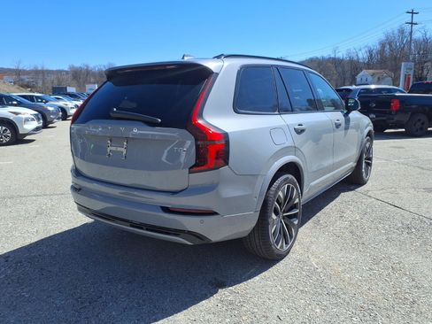 New 2026 Volvo XC90 T8 Ultra w/ Protection Package Premier AWD/4WD image 3