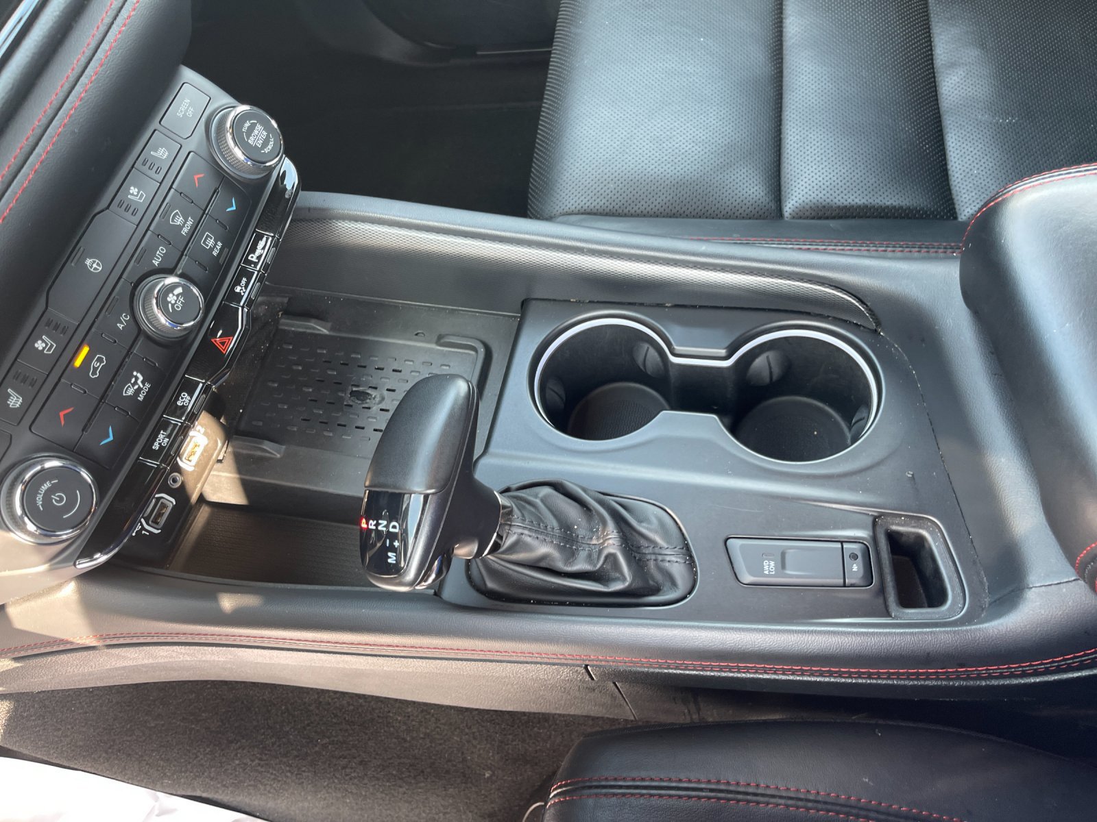 Used 2025 Dodge Durango R/T AWD/4WD image 22