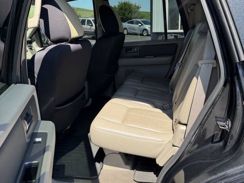 Used 2010 Ford Expedition XLT AWD/4WD image 13