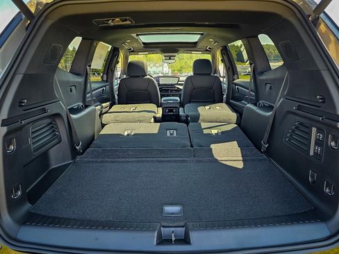 New 2026 Buick Enclave Sport Touring w/ Power Package image 40