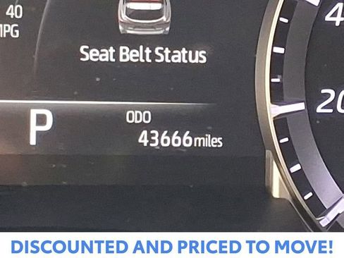 Certified 2022 Toyota Highlander XLE image 24