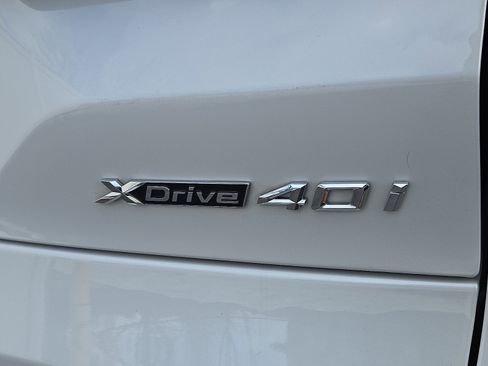 Certified 2022 BMW X5 xDrive40i w/ M Sport Package image 32