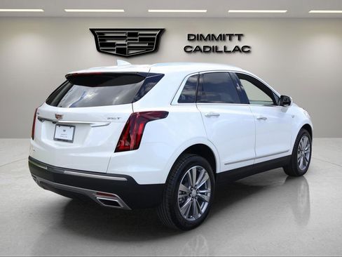 New 2025 Cadillac XT5 Premium Luxury w/ LPO, Floor Liner Package image 5