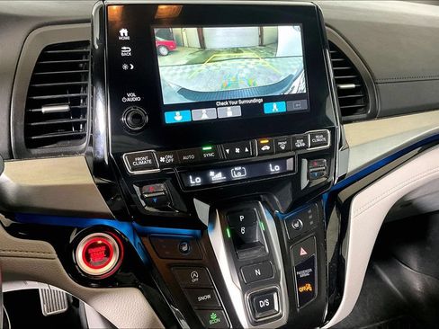 Used 2022 Honda Odyssey Touring image 25
