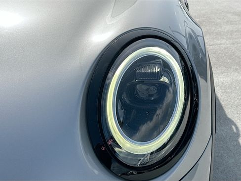 Used 2024 MINI Cooper S FWD image 30