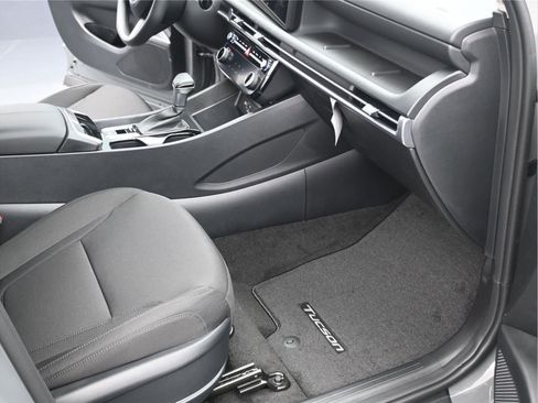 New 2026 Hyundai Tucson SEL FWD image 9
