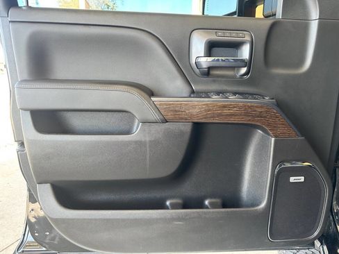 Used 2019 GMC Sierra 2500 Denali image 9