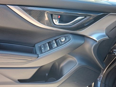 Used 2019 Subaru Crosstrek 2.0i Limited w/ Popular Package #4 image 12