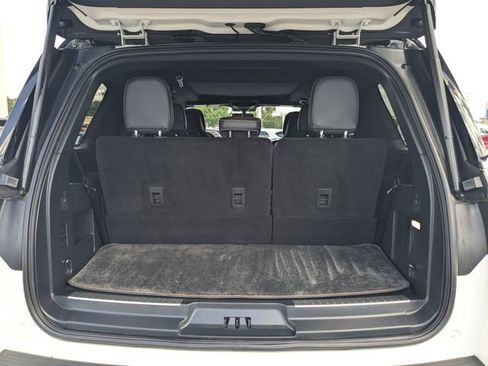 Certified 2024 Lincoln Navigator Black Label AWD/4WD image 13