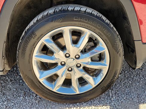 Used 2015 Jeep Cherokee Limited image 7