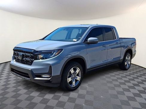 Used 2025 Honda Ridgeline RTL image 3