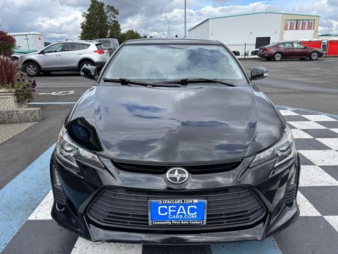 Used 2016 Scion tC FWD image 8