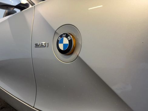 Used 2003 BMW Z4 2.5i RWD image 23