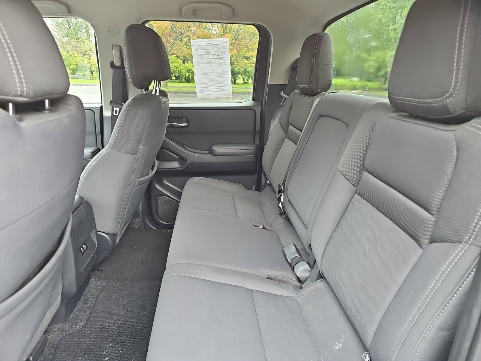 Used 2022 Nissan Frontier SV AWD/4WD image 16