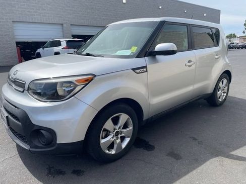 Used 2019 Kia Soul FWD image 4