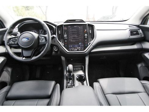 Used 2025 Subaru Ascent Bronze Edition AWD/4WD image 9