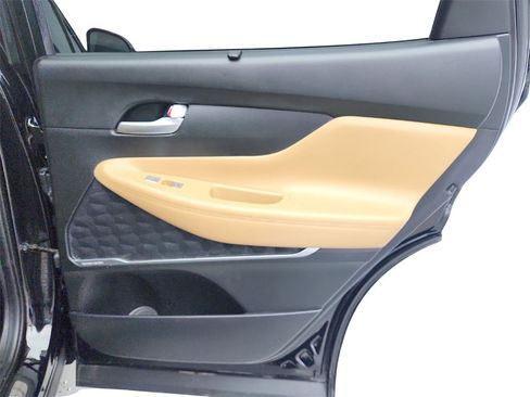 Used 2022 Hyundai Santa Fe Calligraphy image 31