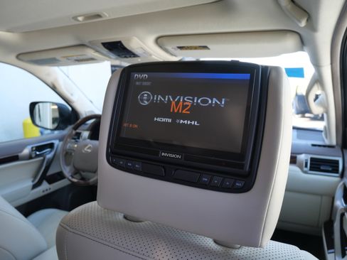 Used 2017 Lexus GX 460 Luxury image 13