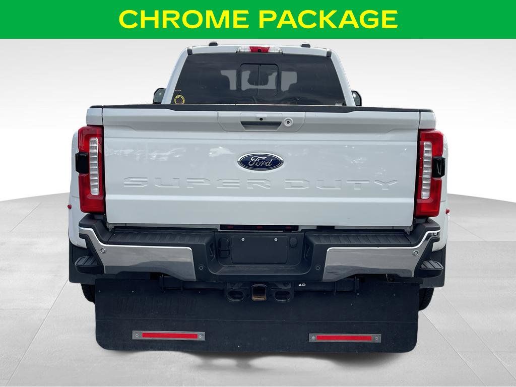 Used 2024 Ford F350 Lariat w/ Lariat Ultimate Package AWD/4WD image 9