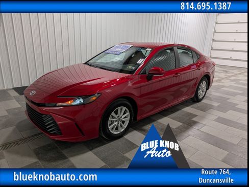 Used 2026 Toyota Camry LE image 1