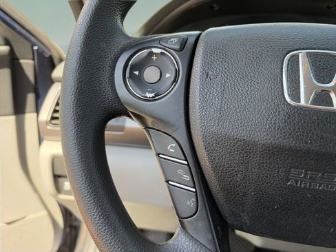 Used 2014 Honda Accord LX image 12