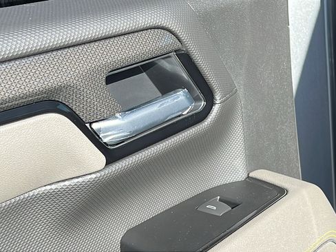 New 2026 Chevrolet Silverado 2500 ZR2 w/ LPO, Dark Essentials Package image 15