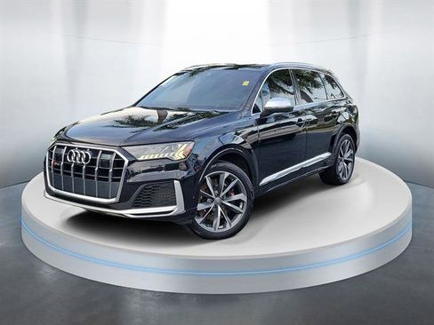 Used 2020 Audi SQ7 Premium Plus w/ Driver Assistance Package image 17