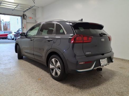 Used 2018 Kia Niro LX image 6